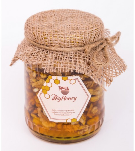 Грецкий орех в Мёде